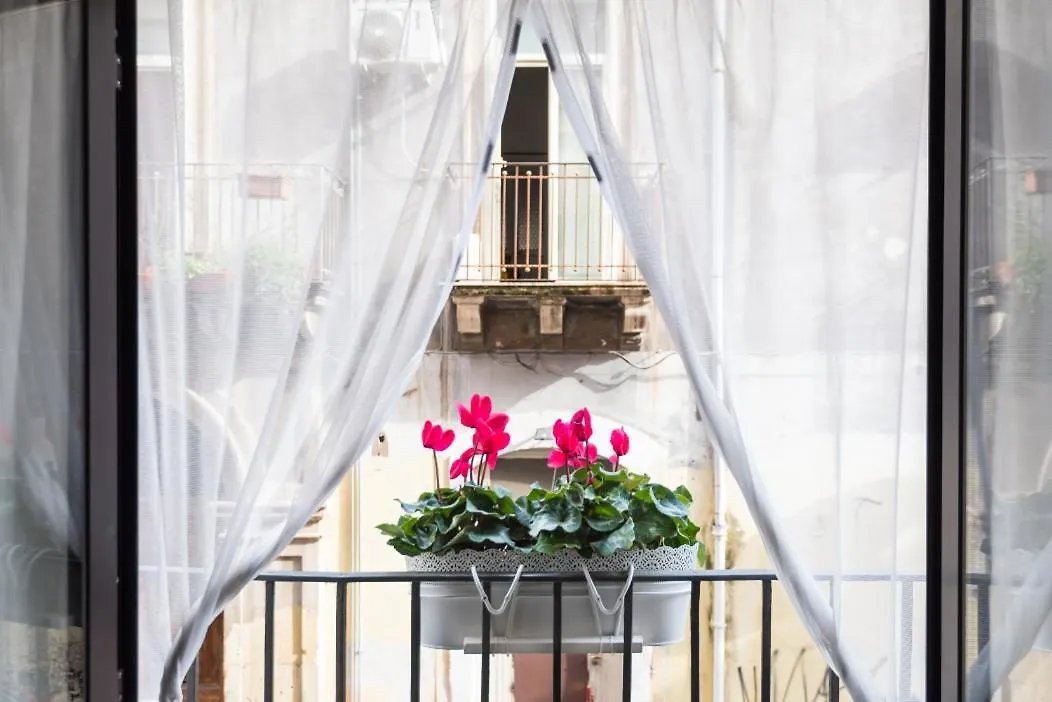 Le Pennellate Short Lets Apartment Catania