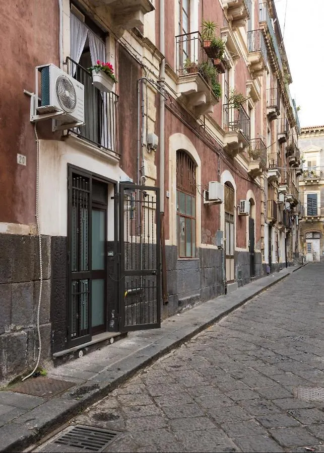 Le Pennellate Short Lets Apartment Catania